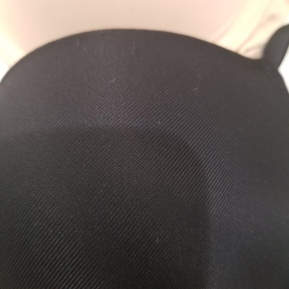 Victora's Secrets bras (2 bras) in black and nude colors, both 36B - Picture 8 of 11